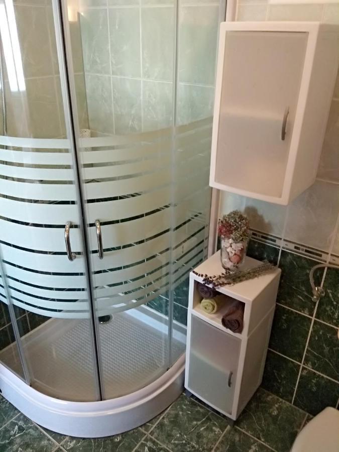 Yellow Apartmanhaz Bük Eksteriør billede